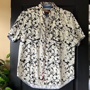 Robert Graham unique button up dress shirt